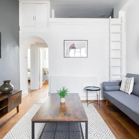 The Primrose Hill Flat Apartment
